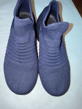 Knit Slip-On Sneakers in Navy Blue